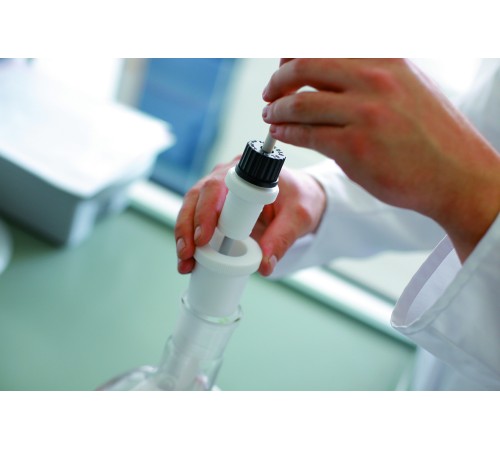 Пробка-держатель Bohlender для перемешивающих элементов PTFE, PPS, NS 19/26, для вала 6 мм (Артикул C 424-04) Пробка-держатель Bohlender для перемешивающих элементов PTFE, PPS, NS 19/26, для вала 6 мм (Артикул C 424-04)